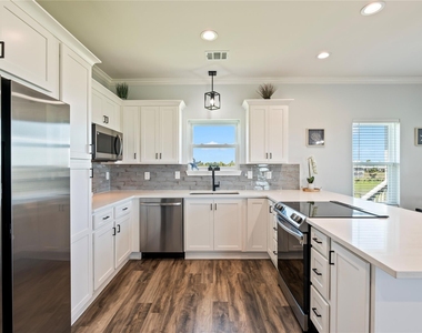 3920 2nd Street - Photo Thumbnail 5