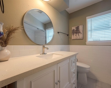7810 Locke Lane - Photo Thumbnail 22