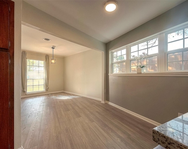 7810 Locke Lane - Photo Thumbnail 32