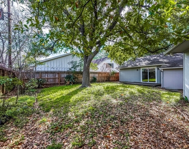 7810 Locke Lane - Photo Thumbnail 33