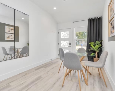 3735 Mainer Street - Photo Thumbnail 4