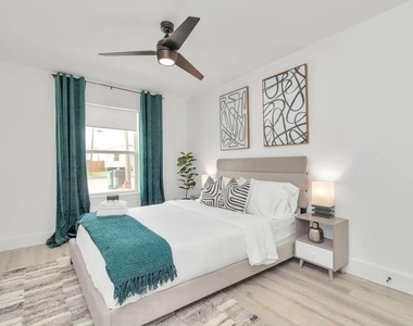 3735 Mainer Street - Photo Thumbnail 11