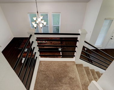 121 Misty Brook Lane - Photo Thumbnail 14