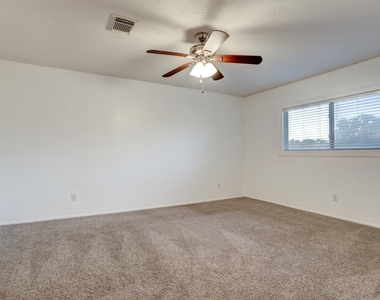 121 Misty Brook Lane - Photo Thumbnail 18