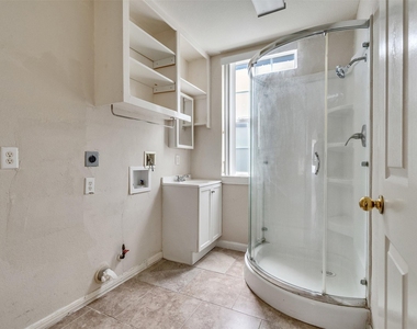 3902 Breaux Bridge Lane - Photo Thumbnail 11