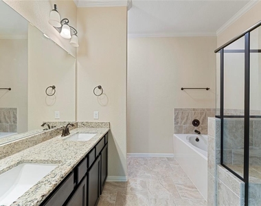 14618 Raleighs Meadow Court - Photo Thumbnail 14