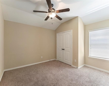 14618 Raleighs Meadow Court - Photo Thumbnail 19