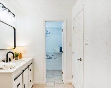 4855 Sulley Drive - Photo Thumbnail 22