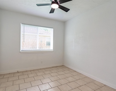 4855 Sulley Drive - Photo Thumbnail 23
