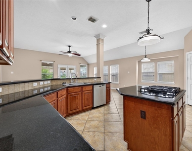 14326 Manorbier Lane - Photo Thumbnail 8
