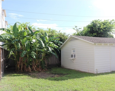 2008 Crockett Street - Photo Thumbnail 7