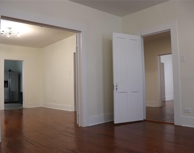 2008 Crockett Street - Photo Thumbnail 1