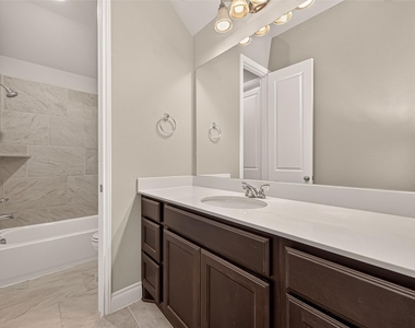 27124 Holtwood Grove Road - Photo Thumbnail 18