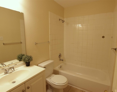 16938 Watering Oaks Lane - Photo Thumbnail 16