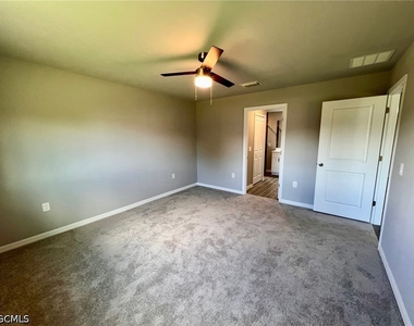 2706 56th Street W - Photo Thumbnail 10