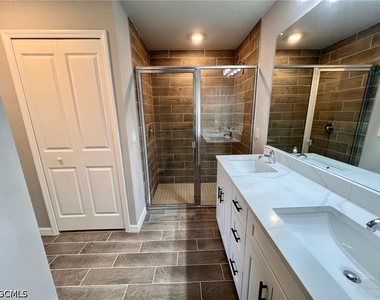 2706 56th Street W - Photo Thumbnail 12