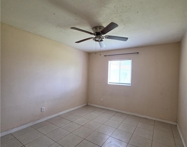 5546 6th Avenue - Photo Thumbnail 5