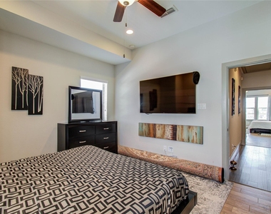 3104 Mitchell Landing Court - Photo Thumbnail 27