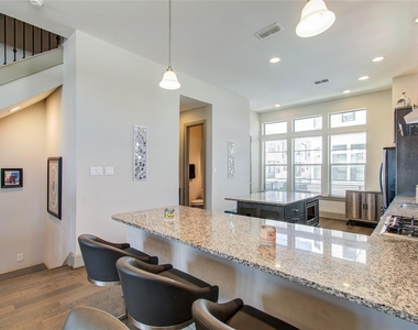 3104 Mitchell Landing Court - Photo Thumbnail 18