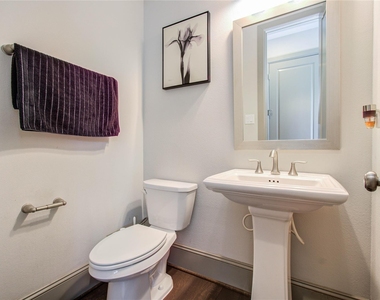 3104 Mitchell Landing Court - Photo Thumbnail 23