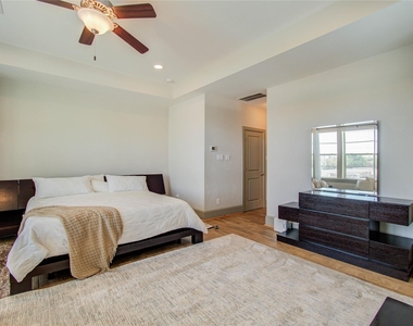 3104 Mitchell Landing Court - Photo Thumbnail 31
