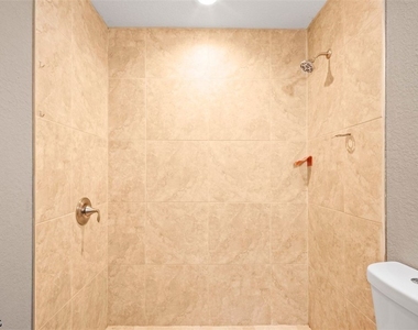 1530 Gretchen Avenue S - Photo Thumbnail 18