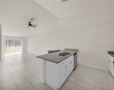 4106 Sw 7th Place - Photo Thumbnail 6