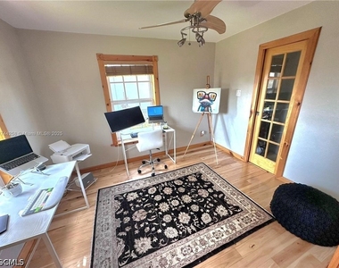 2304 Se 8th Terrace - Photo Thumbnail 13