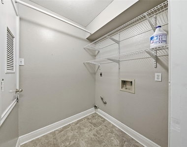 13506 Spring Court - Photo Thumbnail 21