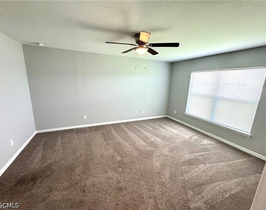 1424 Nw 4th Street - Photo Thumbnail 5