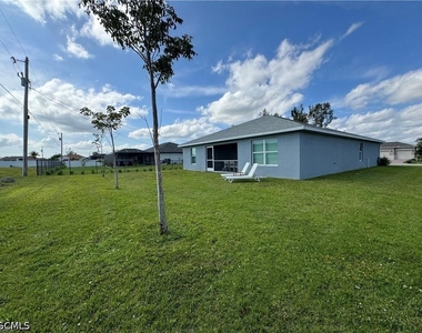 1424 Nw 4th Street - Photo Thumbnail 1