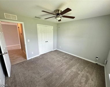 1424 Nw 4th Street - Photo Thumbnail 12