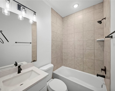 715 Homer Avenue S - Photo Thumbnail 16