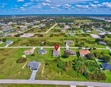 418 Pickford Avenue - Photo Thumbnail 18