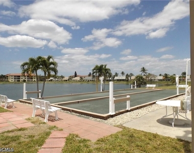11060 Caravel Circle - Photo Thumbnail 13