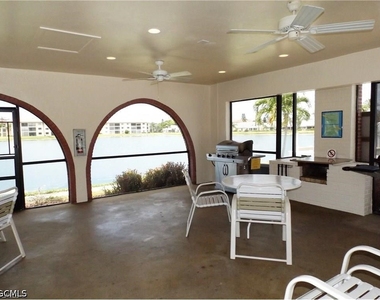 11060 Caravel Circle - Photo Thumbnail 8