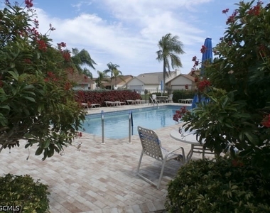 11060 Caravel Circle - Photo Thumbnail 4