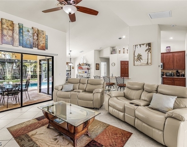 1513 Sw 43rd Lane - Photo Thumbnail 4