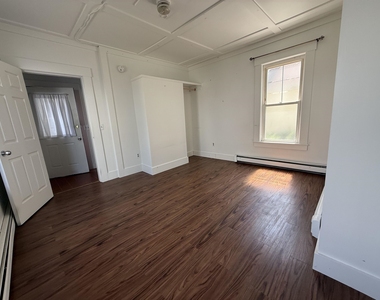 26 Leonard - Photo Thumbnail 9