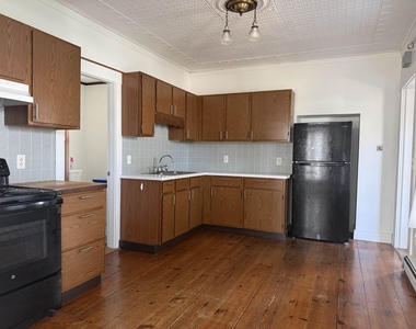26 Leonard - Photo Thumbnail 1