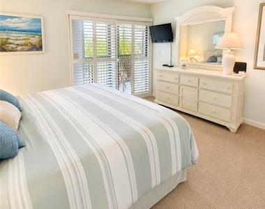 12601 Kelly Sands Way - Photo Thumbnail 12
