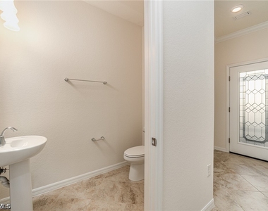 2740 Blossom Way - Photo Thumbnail 9