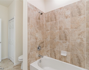 2740 Blossom Way - Photo Thumbnail 17