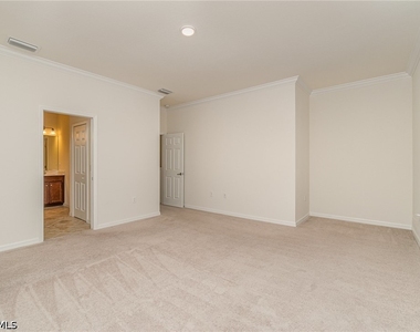 2740 Blossom Way - Photo Thumbnail 23