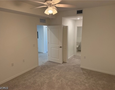 18411 Copperhead Court N - Photo Thumbnail 2