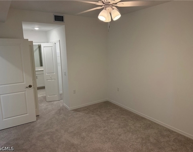 18411 Copperhead Court N - Photo Thumbnail 3
