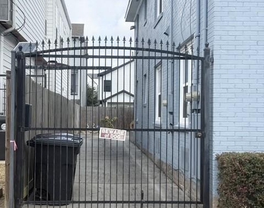 2116 Live Oak Street - Photo Thumbnail 30