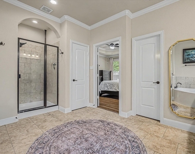 102 N Victoriana Circle - Photo Thumbnail 24