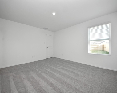 1031 Garnet Rain Circle - Photo Thumbnail 7