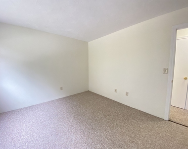 385 Huse - Photo Thumbnail 29